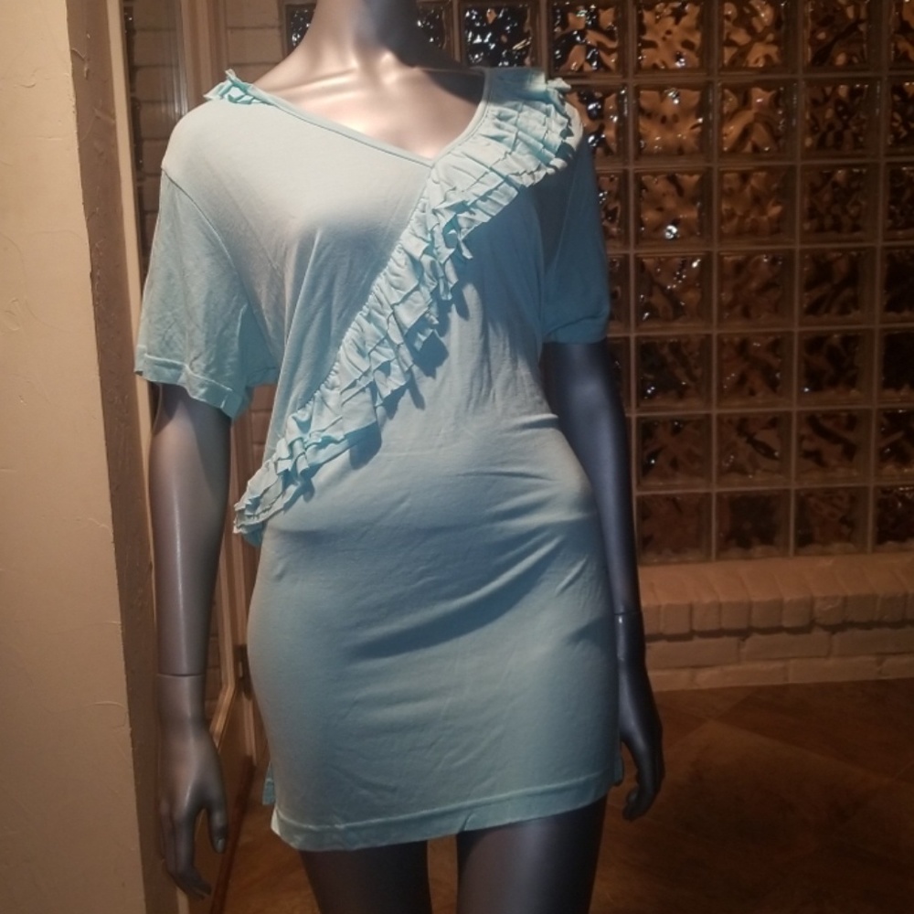 NWT Silhouettes top - Picture 1 of 5